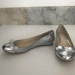 NEW Vera Wang Lavender Silver Sparkle Leather Flat